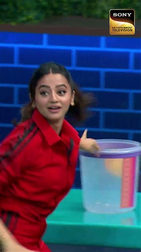 Arjun-Abhishek Dhadam Se Gire | Indian Game Show-With Bharti & Harssh | #bharti #comedy #shorts