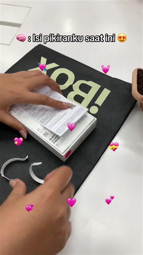 Unboxing iPhone 15 Pink di iBox The Park Sawangan