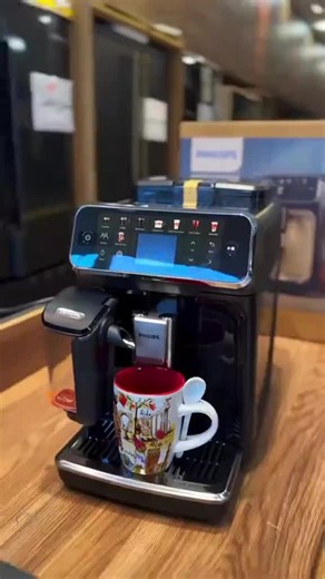 Philips 5500 Series Fully Automatic Espresso Machine with LatteGo It's not a small coffee maker, it's the big automatic one: - It grinds the beans itself - Makes 20 different drinks Price : R13,799 #viral #pppppppppppppppp #summer28 #southafricantiktok🇿🇦 #reliablerunner