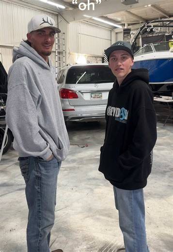 brothers got mullets so naturally I made them make a tik tok with me… although it did not take much convincing ;) #chloeaniston #comedy #humortiktok #bestbrothers #familyhumor