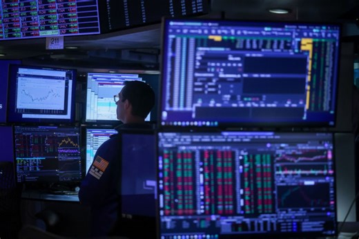 Market Rout Intensifies, Sweeping Up Everything From Tech to Crypto to Gold