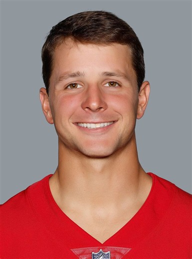 Brock Purdy gashes Cardinals for 4 TDs in win