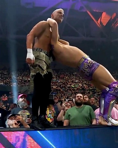 this title reign is INSANE 😲