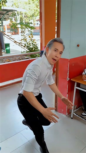 Plan to be late for class [BEN EAGLE US] #beneagle #beneagleus #kungfu #fighting #action