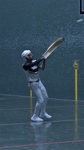 CLEAN rebote drop shot by Douglas 🎯 #jaialai #miami #battlecourt #sports #highlights