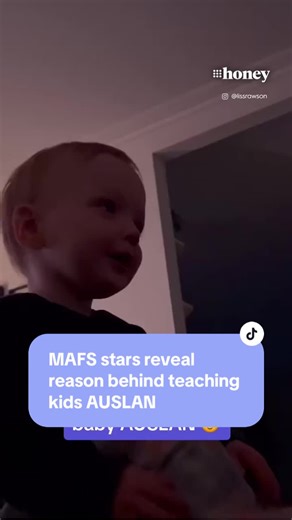 Bryce and Melissa Teach Kids AUSLAN for Better Communication