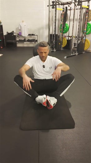 Διατάσεις για ισχία και μέση!!!💯💪