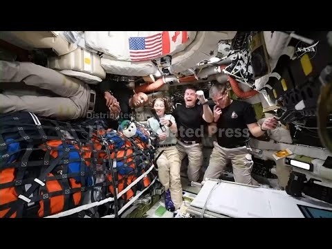 Gripping study: researchers reveal changes in the way astronauts hold objects in space