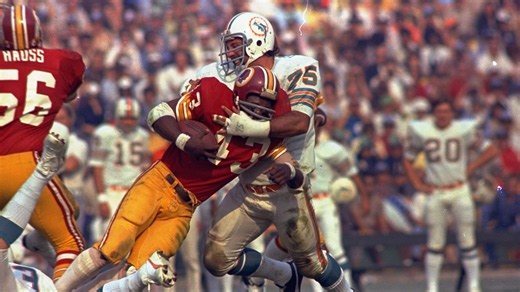 Manny Fernandez, key part to the 1972 perfect Dolphins season, dies at 79