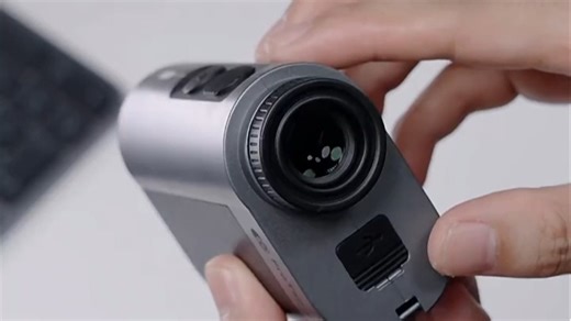 浦拓高尔夫测距仪 激光精准测距 精准距离测量仪