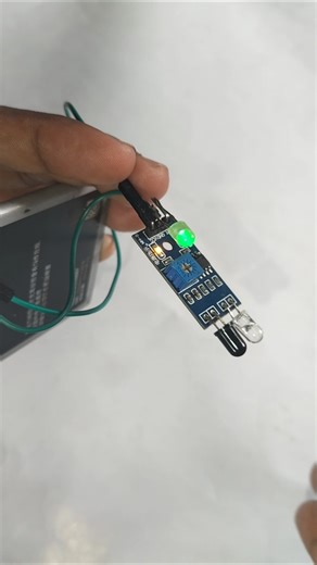 How Infrared (IR) Sensor Detects Objects? | Easy Electronics Tutorial