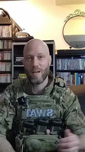 Here's why we need a glow in the dark speed loader ‪@defrowe‬ #speedloader #airsoft #glowinthedark