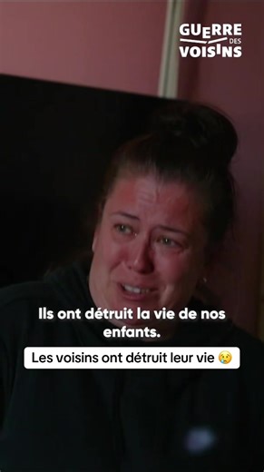 Tous les soirs, ils se préparent à une guerre physique avec leurs voisins 😰▶️ « La guerre des voisins » c’est sur RTL play ▶️