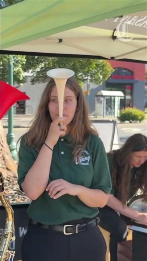 Does this ‘pleasant horn’ sound better than the vuvuzela?