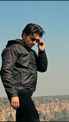 ꪜꪖ𝓲᥇ꫝꪖꪜ ꪑꫀꫀꪀꪖ on Instagram: "Follow on Instagram Like and subscribe #reels #reel #reelsinstagram #instagood #new explore explorepage trending love instadaily instagram photooftheday streetphotography photo streetphoto fyp photography cute dogsofinstagram dog cat pet puppy dogs cats dogstagram catsofinstagram instance catstagram pets"