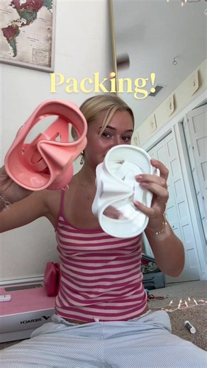 Packing for Hawaii aka the last part! 👙🌸🌺 #hawaii #moving #packing #closettour #fyp