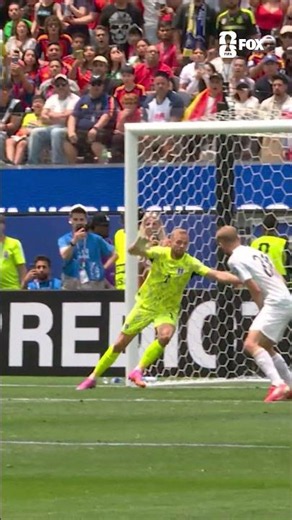 Pedro Porro scores his first international goal for Spain 🇪🇸 What a moment!