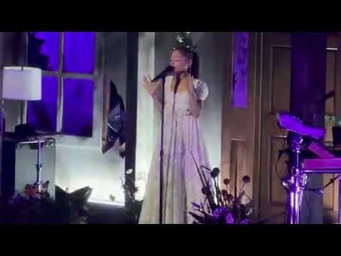 Ariana Grande - Stay (Live from the Eternal Sunshine Tour) Montreal Night 3