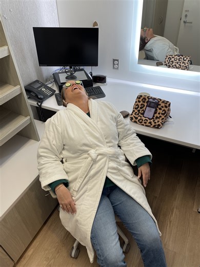 If you need us, we'll be busy prioritizing wellness this month... 😉🧖‍♀️✨ Tune in to the below shows throughout the month with Mary DeAngelis QVC & tap the link to shop everything you need for a wellness reset! 🥗🧘‍♀️🍎🔆 > https://qvc.co/shopjanwellnessq Today (1/2): 8Greens - Greener Eating at 11am ET 1/9: Power Life w/ Brooke Burke at 11am ET 1/16: Ancient Nutrition at 11am ET | QVC