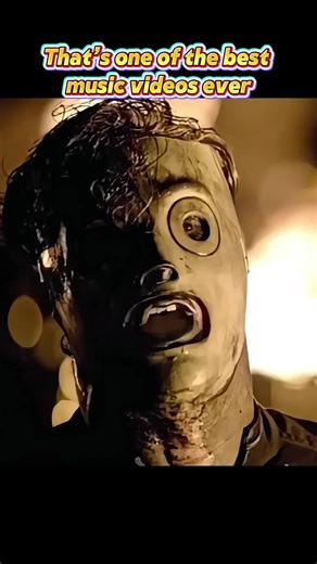 That’s one of the best music videos ever. #Slipknot #Duality #RockHistory#RockHistory
