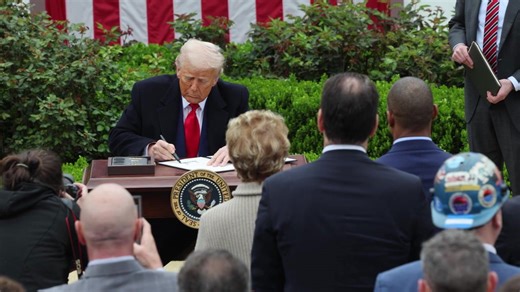 Fox News turns on Donald Trump as network reveals awful approval ratings