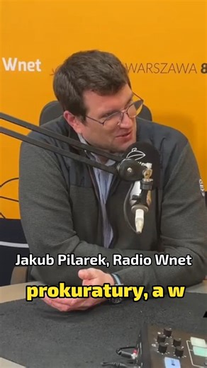 Radio WNET on Instagram: "🗣️ „Adam Bodnar to bardzo dobry, uczciwy i rzetelny bolszewik. Stała mu się wielka krzywda i niesprawiedliwość, że zastąpił go Waldemar Żurek, który okazał się nieudacznikiem” – Jakub Pilarek, Radio Wnet. Cały wywiad ze specjalistą Radia Wnet w tematach prawniczych na kanale Radia Wnet na youtubie ⬇️ https://www.youtube.com/watch?v=EswSbQ1tGqI #praworządność #prawo #konstytucja"