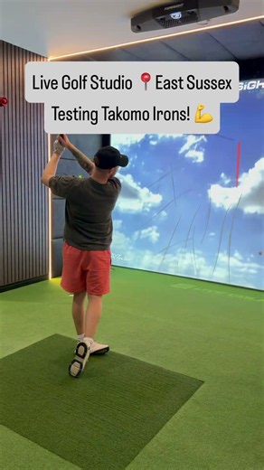 Takomo iron testing! In East Sussex @ Live Golf. #takomogolf #golf #takomo #simulator #golfswing