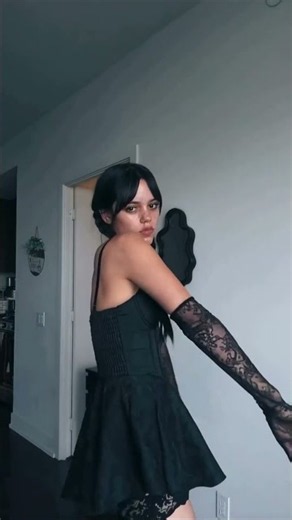 Wednesday Dance to Bloody Mary (Full Outfit) 🖤