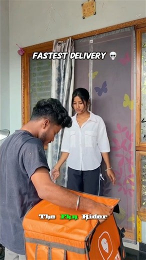 Swiggy fastest delivery 🤯 Rider shocked 😈 #mt15 #ytshorts #shorts #viralshorts