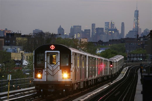 No. 7 train service partially suspended: MTA