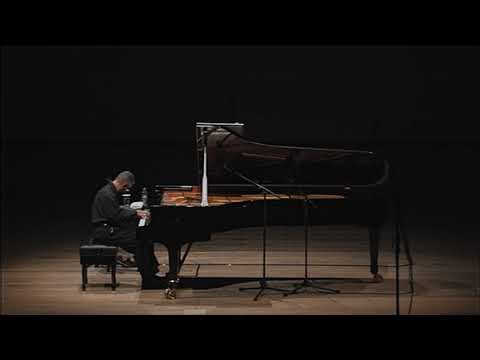 Keith Jarret Piano Solo live in Tokyo 2002 (Concert Trailer)
