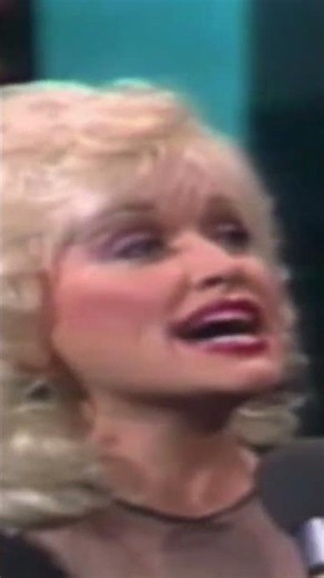 Islands In The Stream - Dolly Parton and Kenny Rogers (Live)