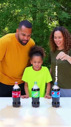Which Soda Explodes MOST! 💥 Coca Cola vs Pepsi vs 7UP Family Challenge! #shorts