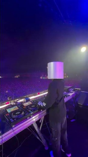 🎵 Ashley × Numb (Live at Main Square Festival 2026)