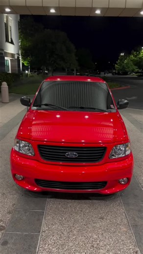 ford_lightning_trucks on Instagram: "#ford_lightning_trucks #fordsvt #fordlightning #ford #singlecab"