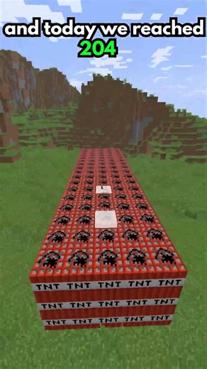 I Keep Exploding TNT Until My PC Crashes – Day 6 (204 TNT) #minecraft #shorts #minecraftshorts