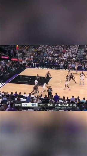 Curry's Magic: Kings vs. Warriors CLOSE GAME ACTION! #shorts