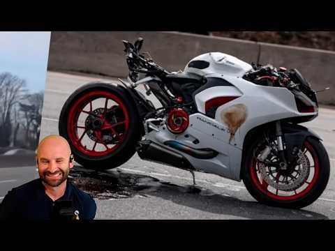 The Traffic Pattern Nobody Teaches New Riders (Motorcycle Tips)