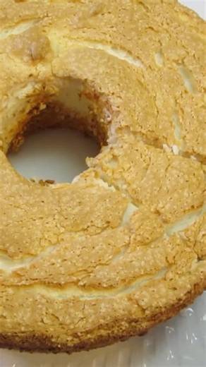 Homemade ANGEL FOOD CAKE 😋 So YUMMY 😍 #food #baking #dessert #cooking #recipe #tutorial