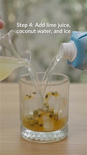 Easy Passionfruit Sparkler😉🧉 #viral #explorenow #drink #trending #mocktail #youtubeshorts #recipe