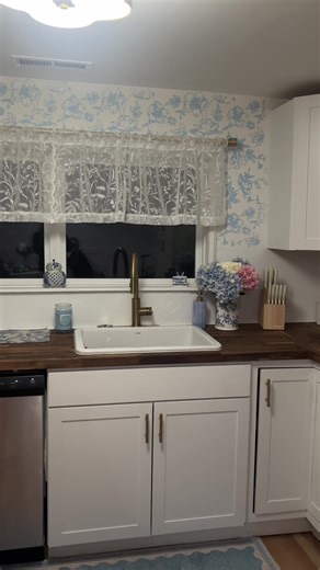 Beautiful Kitchen Renovation with Stencil Painting