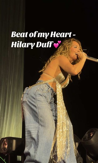 Hilary Duff - Beat of my Heart Live in Brisbane (22/10/26)