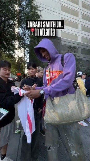 showing love to the hometown fans 🫶 #rockets