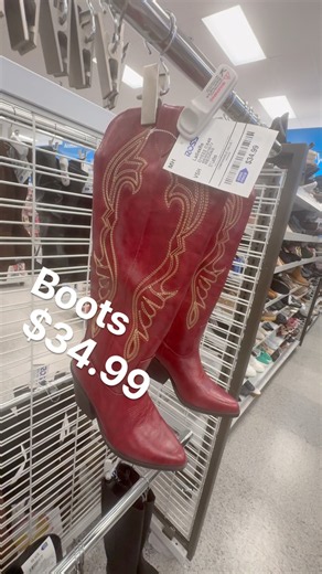 ROSS WINTER BOOTS FESTIVAL COWBOY STYLE BOHO COWGIRL #winterboots #rossfinds