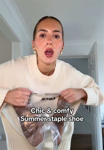Chic Summer Staple Shoes: Review of Crocs