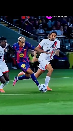 Dribble de yamal #dribble #viral #fyp #lamineyamal💎 #dribblingskills | lamine yamal