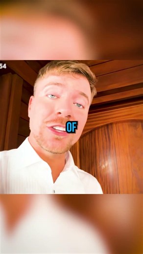 MrBeast Hids Briefcases With $10,000 Inside In Streamer University 👀🔥
