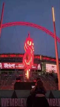 SLIPKNOT HAVE LIT UP WEMBLEY