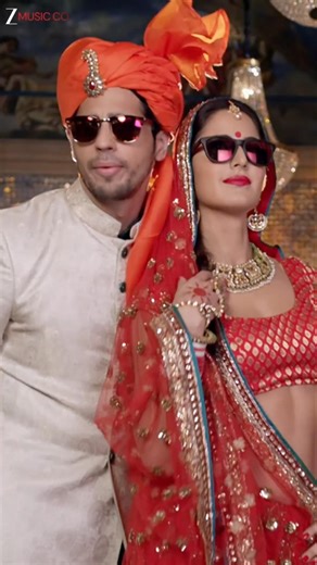 #KalaChashma #BaarBaarDekho #SidharthMalhotra #KatrinaKaif #Badshah #NehaKakkar #PartySong #shorts