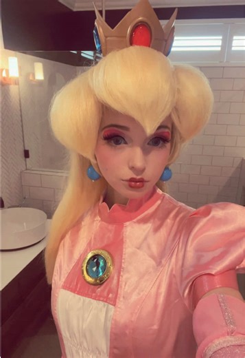 Princess Peach Cosplay: Unleashing Your Inner Gamer